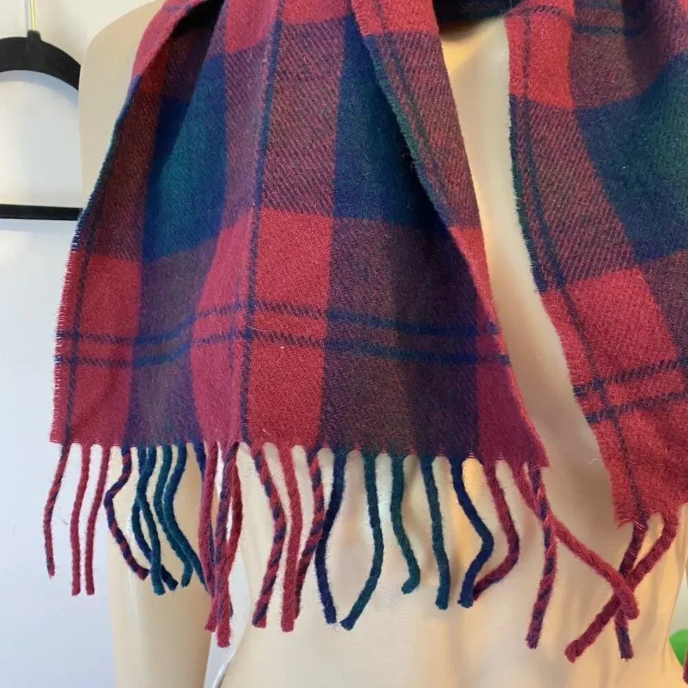 Vintage James Pringle Weavers Tartan Plaid Scarf Scotland Wool Unisex Preppy